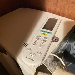 中古品です。DAIKIN 2020年製ルームエアコン ダイキン 冷暖房完備 室内 