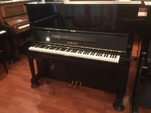 アップライトピアノ　中古ヤマハU３E 　サイレントピアノ（ピアノQ2つき）