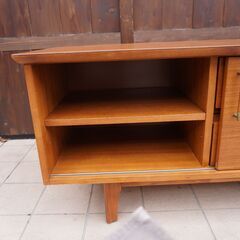 ACME FURNITURE(アクメファニチャー)のBROOKS(ブルックス)テレビボードです。ヴィンテージテイストのローボードはブルックリンスタイルや北欧スタイルなどにおススメです！CK319