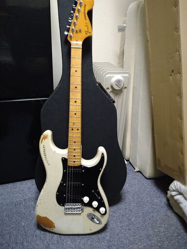 ♪　Fender 1979 ストラトキャスター 　♬