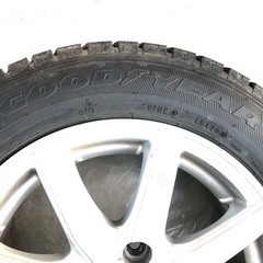 スタッドレスタイヤ　4本セット　溝あり　2020年製