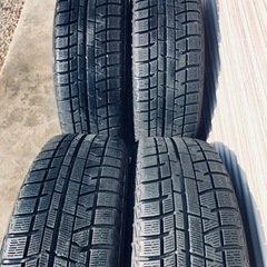 冬タイヤ 215/65R16 アルミ付きスタッドレス バリ山4本組
