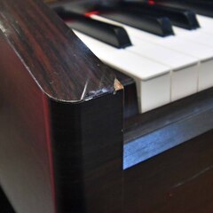 ○近郊配送可(^_-)-☆○ヤマハ 電子ピアノ クラビノーバ CLP-120 中古品