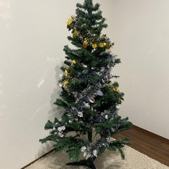 クリスマスツリー150センチ　電飾オーナメント付