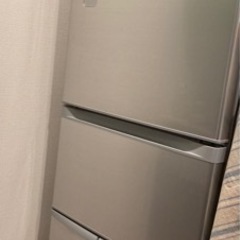 1月10日迄　2018製冷蔵庫　東芝　自動製氷機能付き　411L
