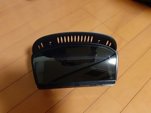 BMW E60,E61用　純正モニター