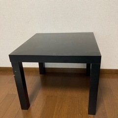 IKEA テーブル　小　正方形