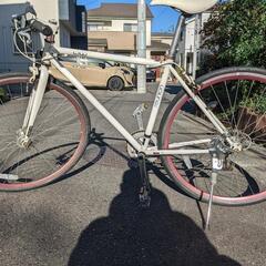 クロスバイク　REUNION LILU（レユニオンリル）ホワイト　 シマノ8速 700X25C 460mm 美品　160cm以上
狭山市引取限定 クロスバイク REUNION LILU（レユニオンリル）ホワイト シマノ8速