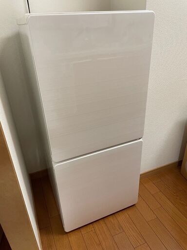 【直接お渡し】　ユーイング UR-F110F(W) 2016年製　小型冷蔵庫