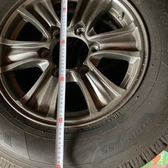 ハイエーススタッドレスタイヤホイール付き4本セット