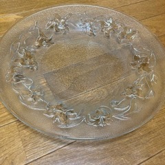 ガラス製 大皿 花柄