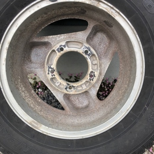 ジムニー シエラ スタッドレスタイヤ 純正ホイール 215/70R15 ジムニー シエラ スタッドレスタイヤ 純正ホイール 215/70R15
