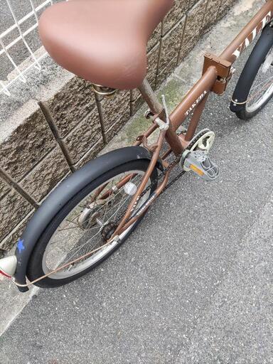 手渡しのみ、税込8,900円、HIATE 20インチ、外装6段変速、前カゴ付きの