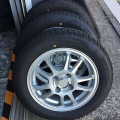 スタッドレスタイヤ 155/65R14 ブリザックVRX2　2021製