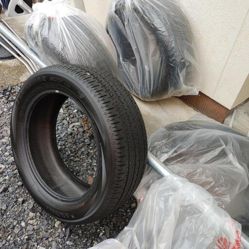 新車外し‼️225/55/18