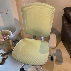 宇都宮でオシャレな家具を探すなら『オトワリバース！』okamura オカムラ Contessa ワークチェア 椅子 デスクチェア グリーン 中古品