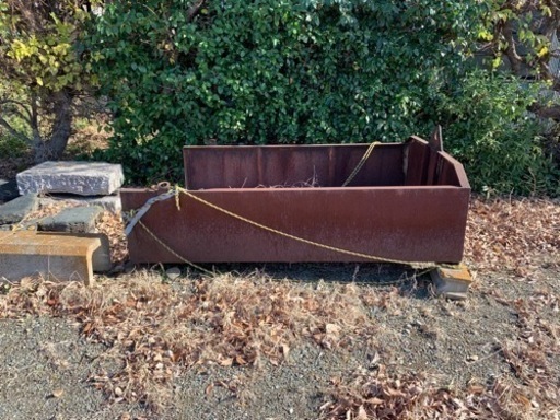トラック荷台（ダンプスタイル）