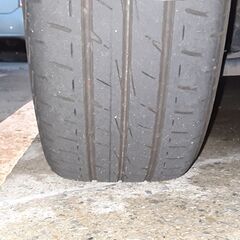 アルミホイ－ル、タイヤおまけ