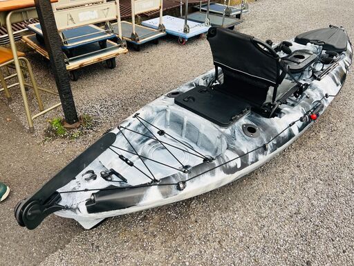 ディスカバリー 10ft カヤック 黒白ミックス