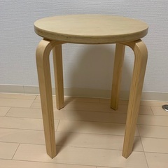 IKEA 木製スツール