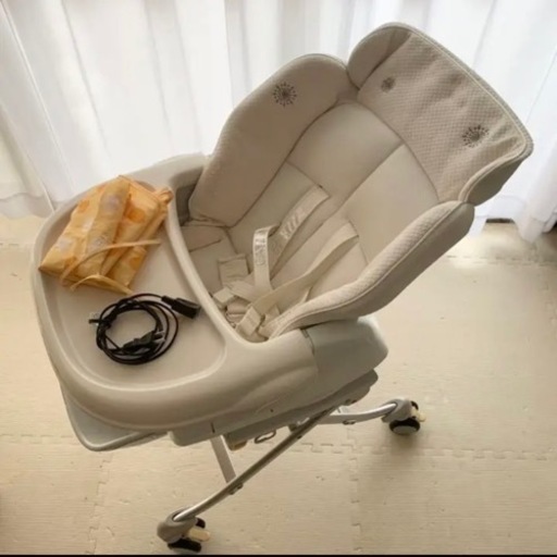 コンビ ロアンジュAT RU-700 電動ハイローチェア - メルカリ