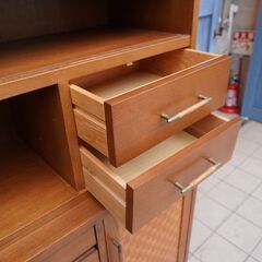 ACME FURNITURE(アクメファニチャー)のBROOKS(ブルックス)キッチンボードです。ヴィンテージテイストの食器棚はブルックリンスタイルや北欧スタイルなどにおススメです！CK416