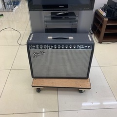 Fender DeluxeReverb フェンダー ギターアンプ