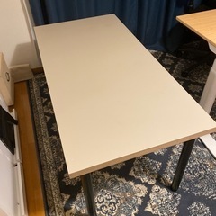 IKEA テーブル　板:LINNMON ベージュ　足:OLOV 黒