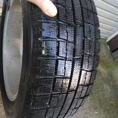 中古スタッドレスタイヤ　アルミホイール装着4本組