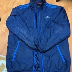 adidasダウン160