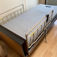 【値下げ】介護ベッド　パラマウント　INTIME1000シリーズ