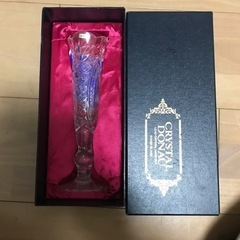 クリスタルドナウ　花器