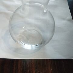 花瓶 ガラス製