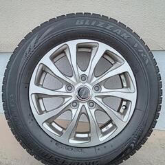 スタッドレスタイヤ　195/65R15　条件合えば無料配送　2017年　