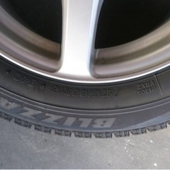 ブリジストン　スタッドレス！バリ山‼️