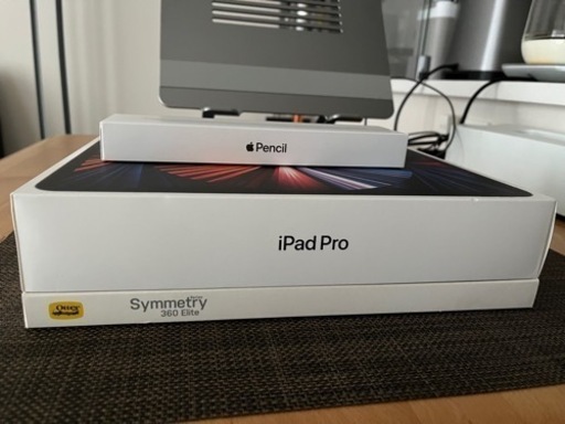 iPad Pro 12.9インチ256GB+Apple Pencil+Otterケース