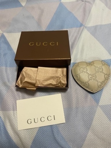 GUCCI グッチ 携帯用ミラー ハートモチーフ コンパクトミラー