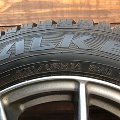 商談成立しました！スタッドレスほぼ新品175／65R14 アルミホイール 