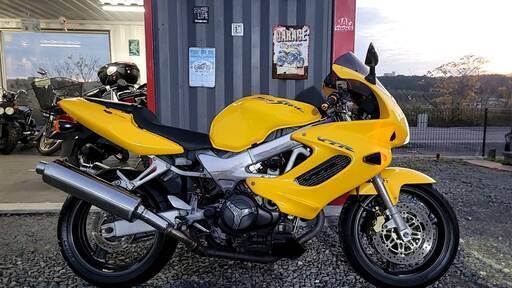 ホンダ VTR1000F FIRE STORM ジモティーだけの特別価格！ 実働 良好 検6年4月 整備済み 原付 バイク売ります！
