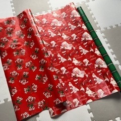 【商談中】レトロ柄クリスマスラッピング用紙　3本セット