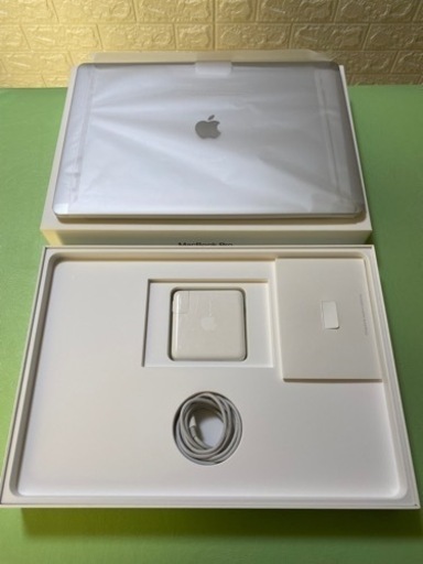 MacBook Pro 15インチ　2017 A1707 RADEON 560