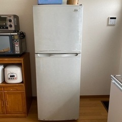 冷蔵庫232L