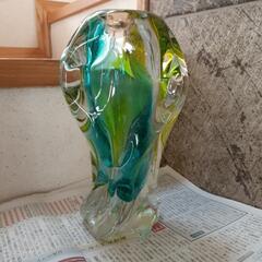 ガラスの花瓶　高さ25cm