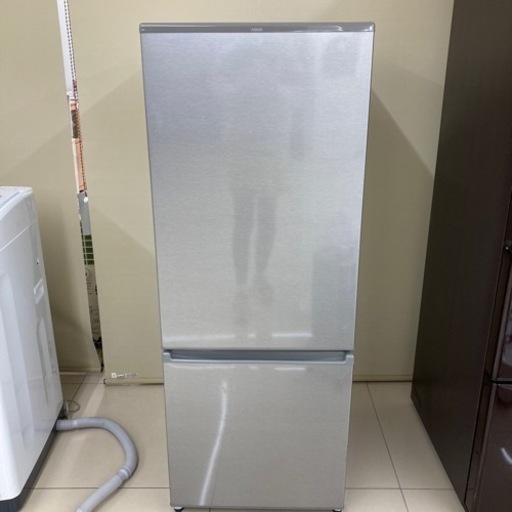 HJ75 【中古】22年式　AQUA 冷凍冷蔵庫　AQR-20M(s)