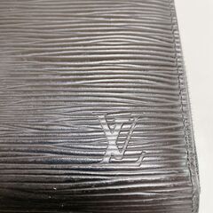 LUIS VUITTON ルイヴィトン エピ 黒 長財布 ラウンドファスナー　プレゼント