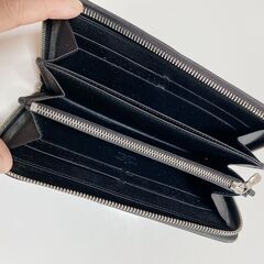 LUIS VUITTON ルイヴィトン エピ 黒 長財布 ラウンドファスナー　プレゼント