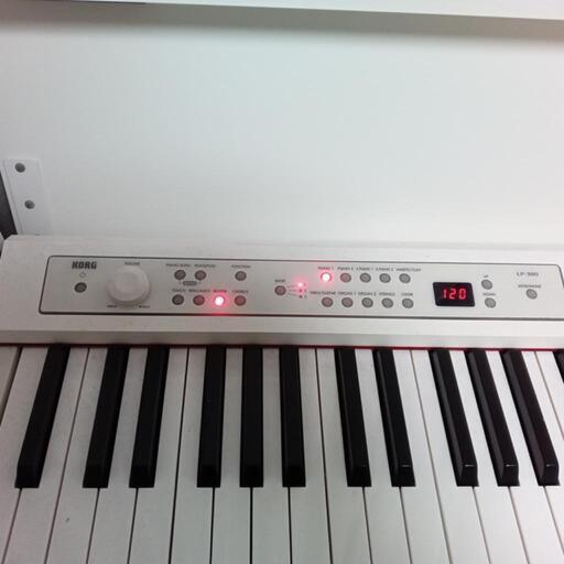 P-117【ご来店頂ける方限定】YAMAHAの電子キーボードです