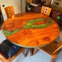 レジンテーブル　椅子付き