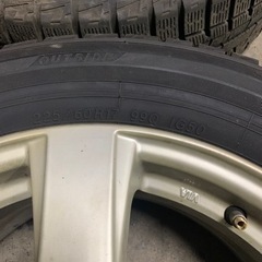 225/60r17 ヨコハマ　IG50プラス　スタッドレス　アルファード　エスティマ等