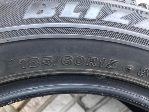 タイヤ、ホイール ブリジストン スタッドレスタイヤ 185/60/R15 4本 